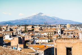 Гостиница Terrazza con vista Etna e centro storico by Wonderful Italy, Катания